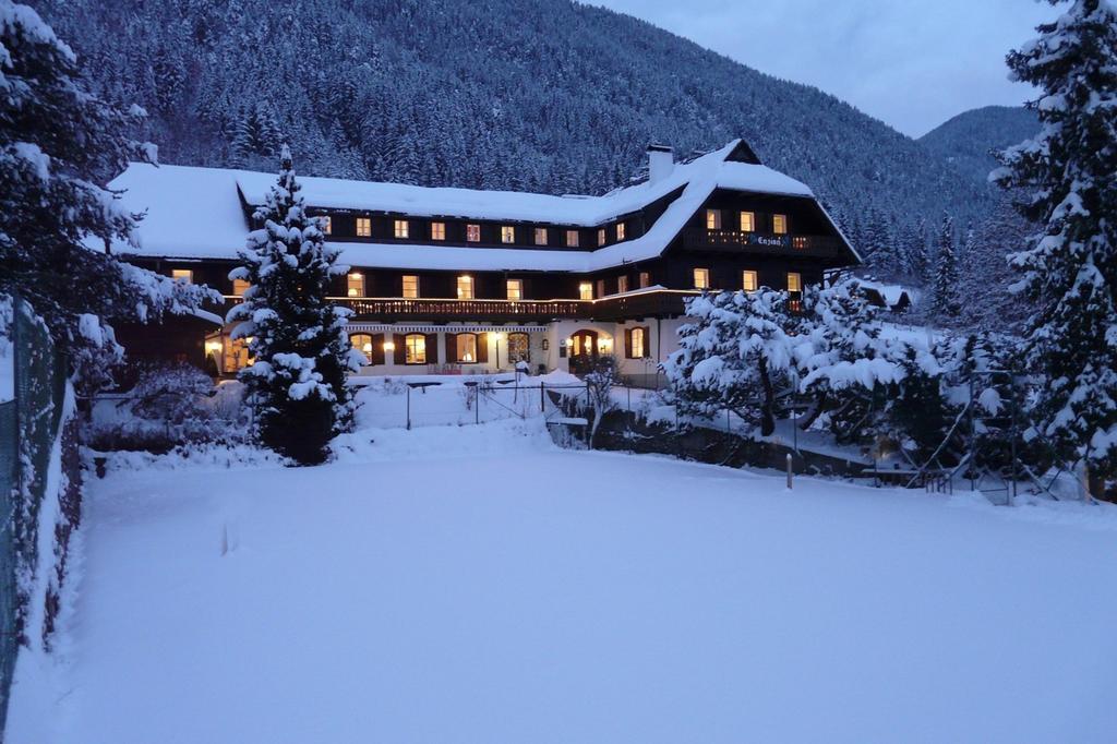 Seehotel Enzian Вайсензее Экстерьер фото