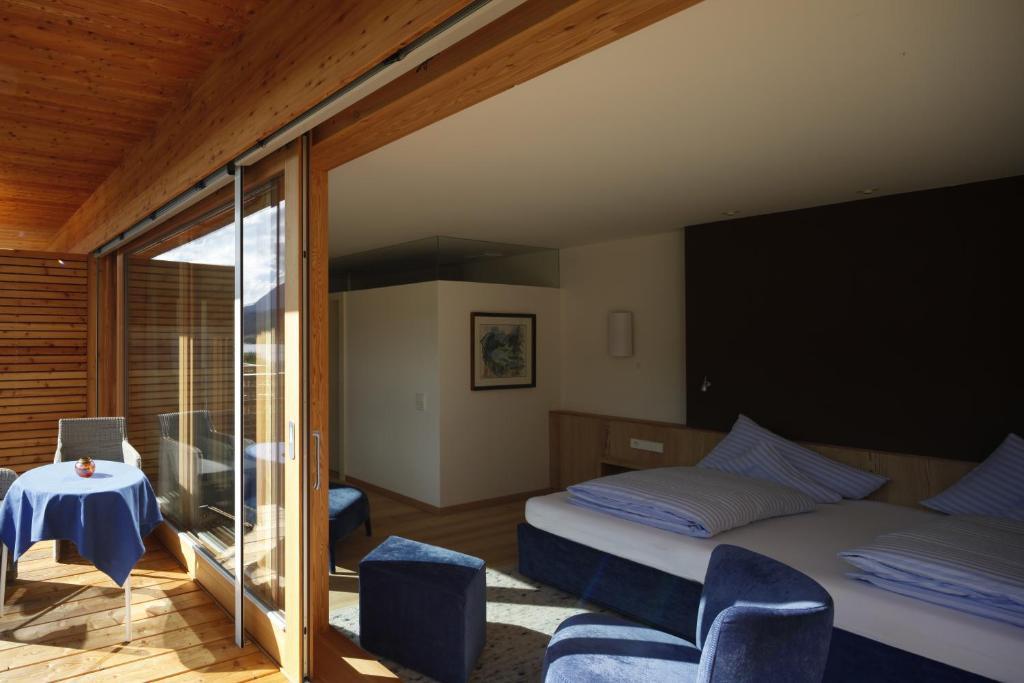 Seehotel Enzian Вайсензее Номер фото